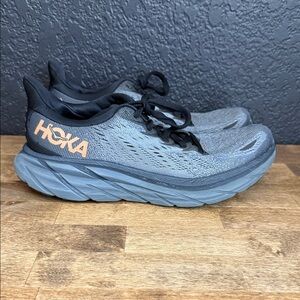 Hoka Women’s Black and Gray Running Shoes Size 7.5